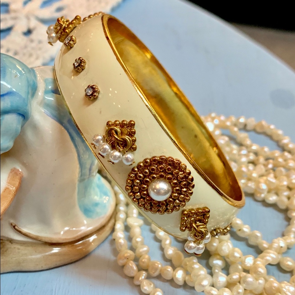 Jessica Simpson Enamel Rhinestone Bangle Bracelet